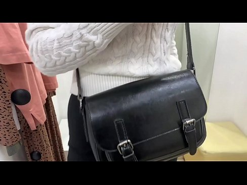 ❤️ Javna masturbacija mlade kujice FeralBerry s dildom u sobi za mjerenje Ključe kod nas hr.rexporn-com.ru